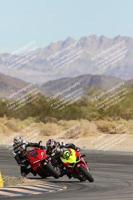 media/Nov-16-2025-Race Pace (Sun) [[8c5fa54630]]/Non Verified Riders (1st 20 Minutes)/2-Turn 10 (1010am)/